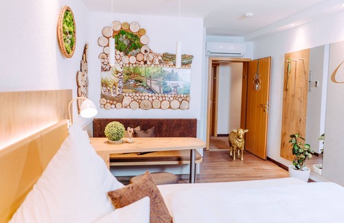 Dudenhofen Hotel | Hotel Goldenes Lamm