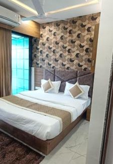 Ahmedabad Cama Y Desayuno | Hotel Good Luck