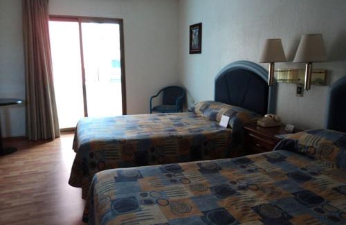 Marfil Hotel | Hotel Gran Plaza & Convention Center