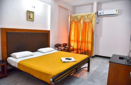 Gandhipuram Hotel | Hotel Grand Palace