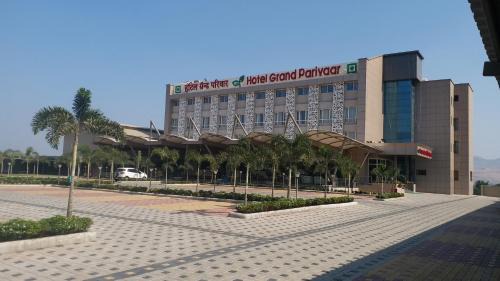 Igatpuri Hotel | Hotel Grand Parivaar