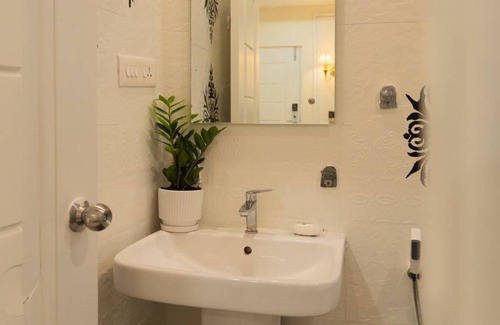 Banjara Hills Hotel | Hotel Granton blends luxury with homely warm your perfect get away awaits!