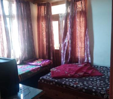 Mohal Hotel | Hotel Green Hills Residency By WB Inn
