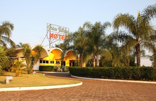Jardinopolis Hotel | Hotel Green Village