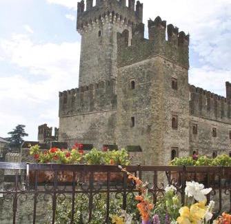 Sirmione Old Town Hotel | Hotel Grifone