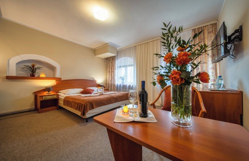 Stare Miasto Hotel | Hotel Gromada