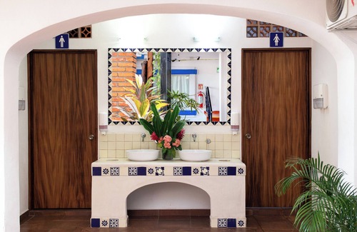 Díaz Ordaz Hotel | Hotel Hacienda Vallarta Playa Las Glorias