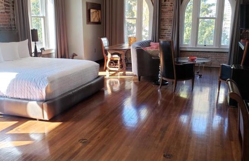 Hot Springs Hotel | Hotel Hale