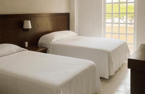 Área de la avenida Tulum Hotel | Hotel Handall Cancún