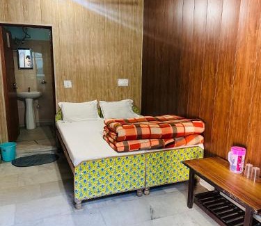 Narainkoti Hotel | Hotel Hansdeep