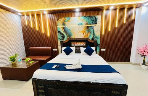 New Delhi Hotel | Hotel Happy Palace