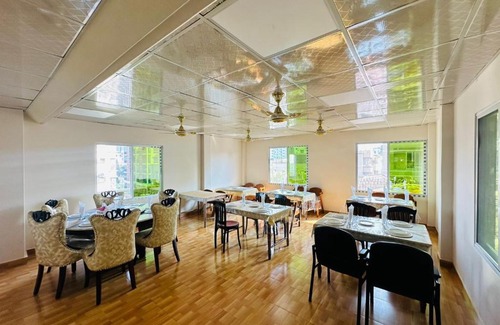 Uttara Cama Y Desayuno | Hotel Heaven Inn