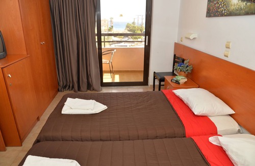 Ialyssos Hotel | Hotel Heleni Beach