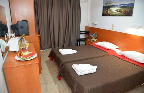 Ialyssos Hotel | Hotel Heleni Beach