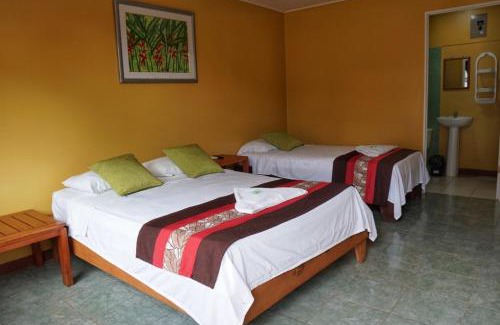 Los Chiles Hotel | Hotel Heliconia Los Chiles