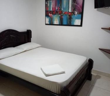 Santa Cruz de Mompox Hotel | Hotel heliconias mompox