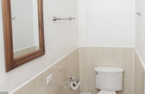 Leon Hotel | hotel Hellenika