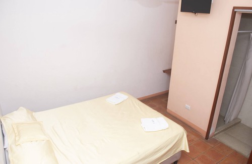 Leon Hotel | hotel Hellenika