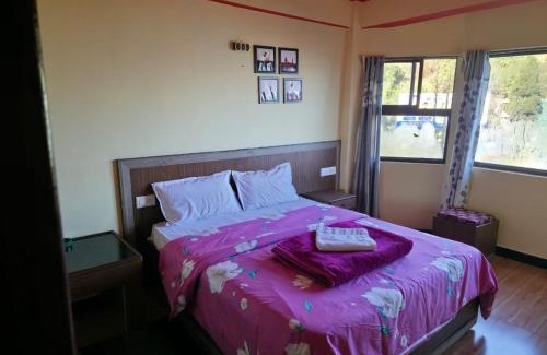 Darjeeling Hotel | Hotel Hill Grand Himalaya