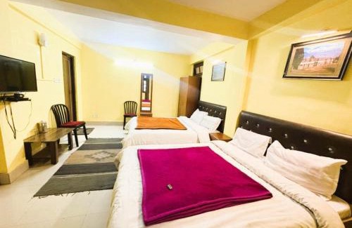 Darjeeling Casa | Hotel Himalaya Residency Darjeeling Mountain View Room