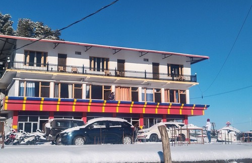 Kempty Range Hotel | Hotel Himalaya View