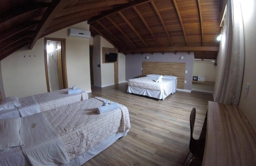 Lagoa da Conceicao Hotel | Hotel Hola