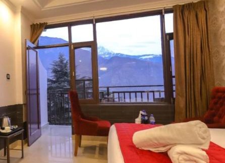 Dharamshala Hotel | Hotel Holiday Hill Mcleodganj-Near to Dalai Lama Temple & Mall Road