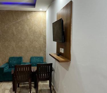 South West Hotel | Hotel Honeydew