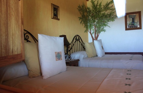 Mazamitla Cama Y Desayuno | Hotel Huerta Real