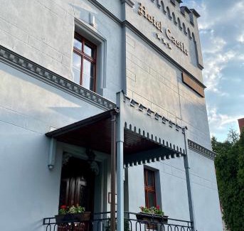 Bystrzyca Kłodzka Hotel | Hotel i Restauracja Castle