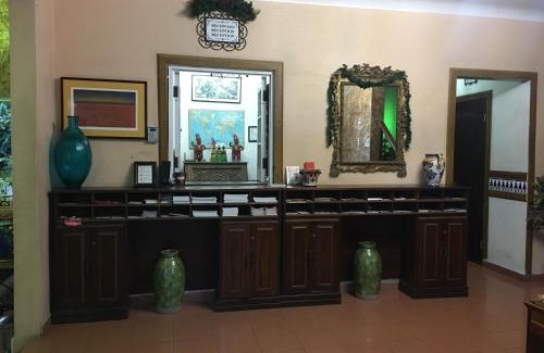Santurce Hotel | Hotel Iberia - San Juan