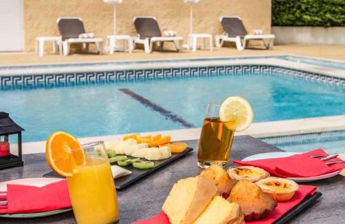 Santa Maria da Feira Hotel | Hotel ibis Porto Sul Europarque