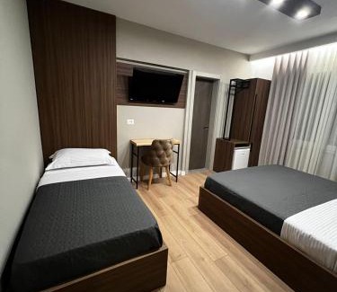 Shkoder Hotel | Hotel Ikona