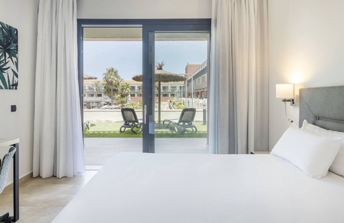 Cabo Roche Hotel | Hotel ILUNION Calas De Conil