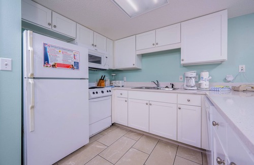 Gulf Shores Condominio | HOTEL en Gulf Shores en la playa! Wifi GRATIS - Cocina completa - Literas