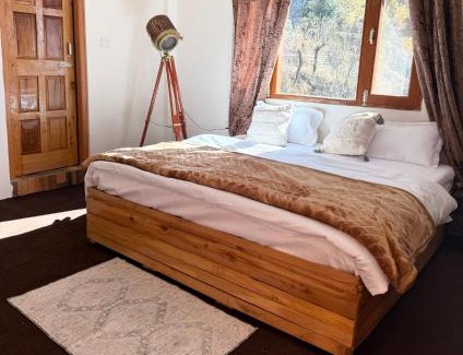 Aleo Casa | hotel in manali by Aura