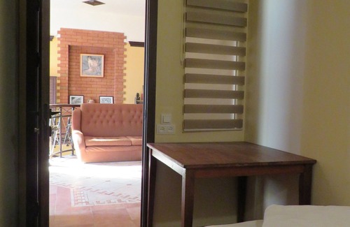 Kentron Cama Y Desayuno | Hotel & in the very center