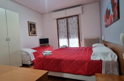 Campi Bisenzio Hotel | Hotel Indicatore