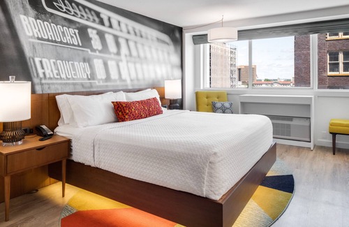 Downtown Memphis Hotel | Hotel Indigo Memphis Downtown by IHG