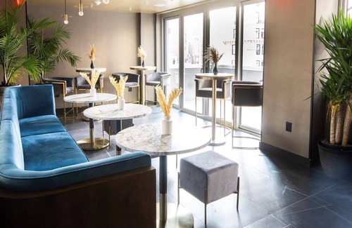 Financial District Hotel | Hotel Indigo - NYC Downtown - Wall Street by IHG