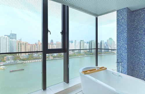Downtown Shanghai Hotel | Hotel Indigo Shanghai on The Bund by IHG