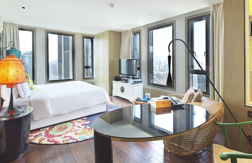 Downtown Shanghai Hotel | Hotel Indigo Shanghai on The Bund by IHG