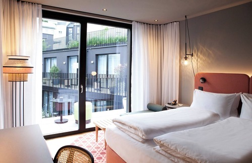 Margareten Hotel | Hotel Indigo Vienna – Naschmarkt by IHG