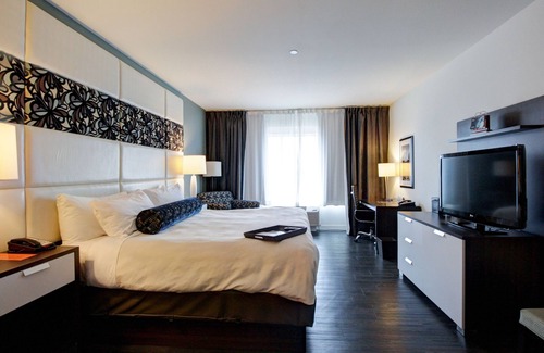 Brazos Hotel | Hotel Indigo WACO - BAYLOR by IHG