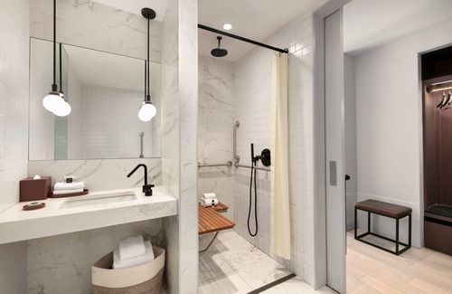 Williamsburg Hotel | Hotel Indigo Williamsburg - Brooklyn by IHG