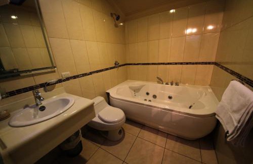 Cuenca Casa | Hotel Ines Maria