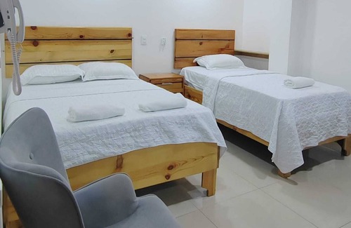 Colon Hotel | Hotel Internacional de Colón