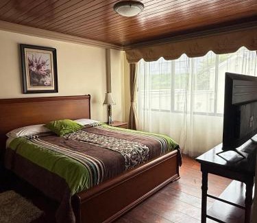 Loja Hotel | Hotel Jardines del Rio