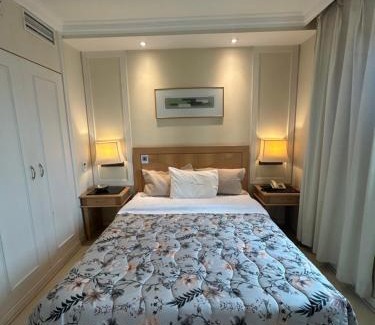 Bela Vista Apartamento | Hotel Jardins Univer Pamplona com garagem 2410
