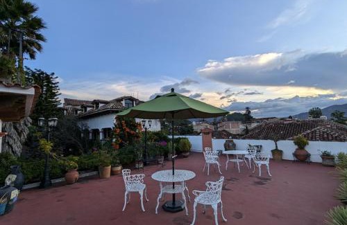 Barrio de Guadalupe Hotel | Hotel Jovel